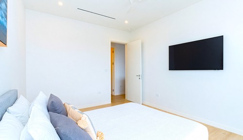 Luxury-Villa, 3 Schlafzimmer, Terrasse, Kanalblick