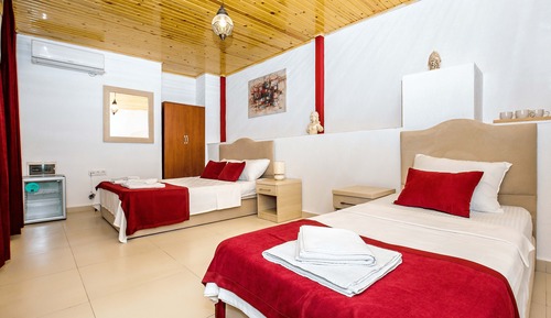 Deluxe-Vierbettzimmer