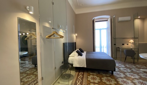 Deluxe-Doppel- oder -Zweibettzimmer