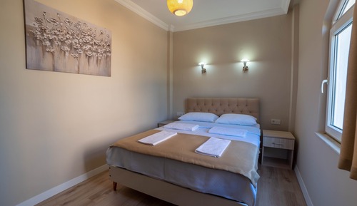 Basic-Zimmer, 1 Doppelbett, Nichtraucher, Gartenblick