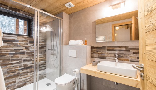 Doppelzimmer, mit Bad (Chalune)