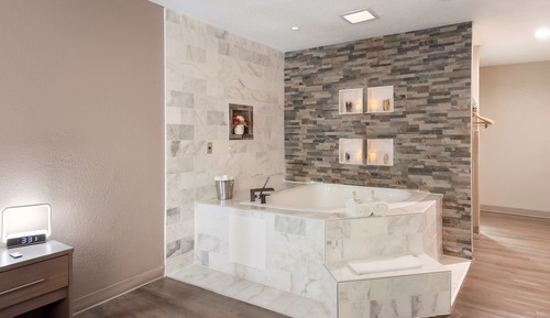 Superior-Zimmer, 1 King-Bett, Nichtraucher, Whirlpool