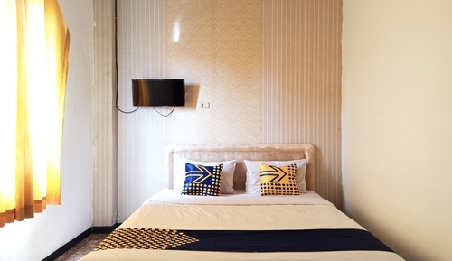 Economy-Dreibettzimmer