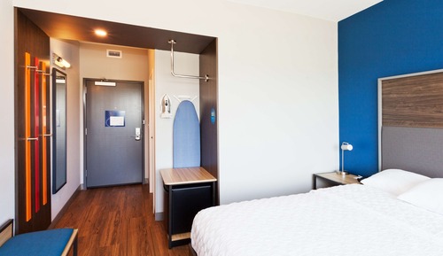 Zimmer, 1 King-Bett, barrierefrei (Mobility & Hearing, Roll-In Shower)