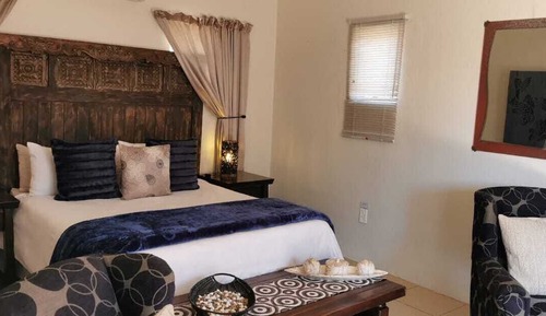 Fish Eagle Chalet (River View)