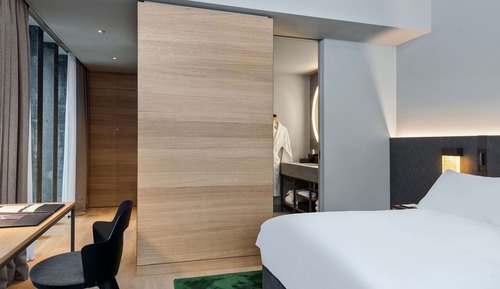 Zimmer, 1 King-Bett, Parkblick