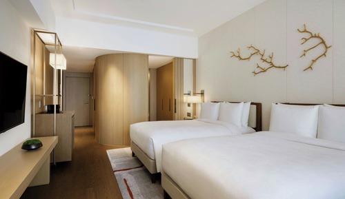 Deluxe-Zimmer, 2 Doppelbetten, Nichtraucher, Stadtblick