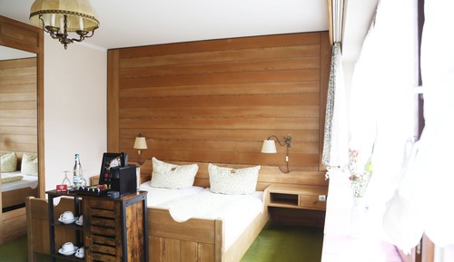 Standard-Doppelzimmer