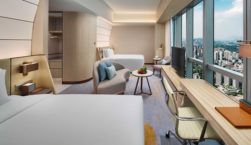 Premium-Zimmer, 2 Doppelbetten, Stadtblick