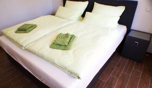 Apartment, 4 Schlafzimmer