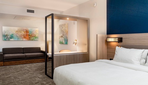 Suite, 1 King-Bett und Schlafsofa