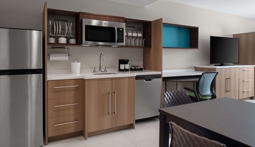 Suite, 1 King-Bett, barrierefrei (Roll-In Shower)