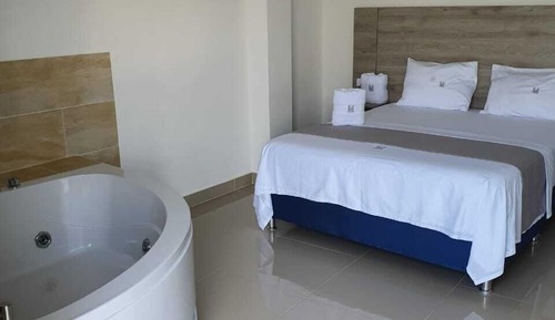 Luxury-Zimmer, 1 King-Bett, Stadtblick