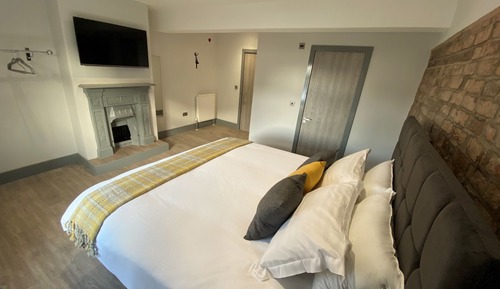 Deluxe-Doppel- oder -Zweibettzimmer