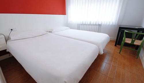 Zweibettzimmer, eigenes Bad