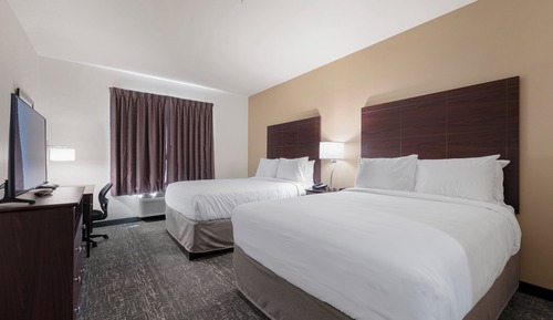 Studio, 2 Queen Beds with Sofa bed, Non Smoking (with Audible/Visual Alert)