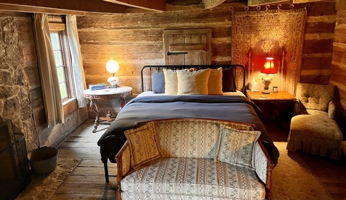 Deluxe-Ferienhütte, eigenes Bad (Neal)