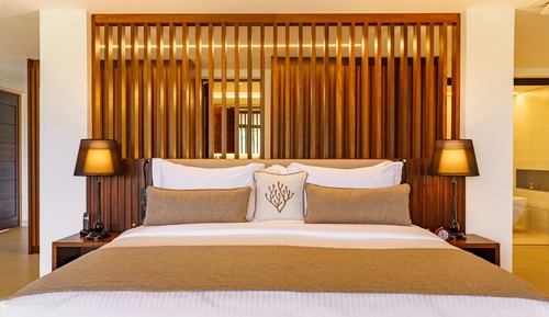 Luxury-Suite, Badewanne, Blick auf den Golfplatz