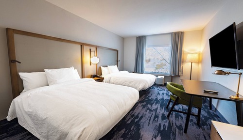 Zimmer, 2 Queen-Betten