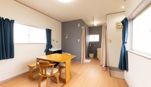 Deluxe Twin Room, Smoking