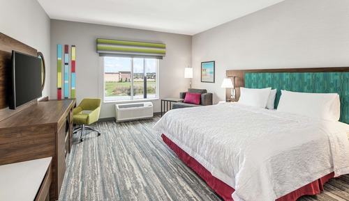 Standardzimmer, 1 King-Bett, barrierefrei, Nichtraucher (3x3 Shower)