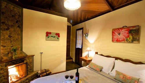 Romantisches Doppelzimmer (Chalé Passarinho)