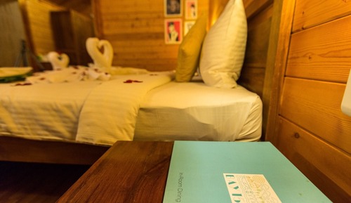 Deluxe-Zimmer, 1 Schlafzimmer, Poolblick