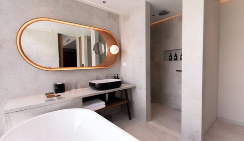 Junior-Suite, 1 King-Bett, Zugang zur Business-Lounge, Stadtblick