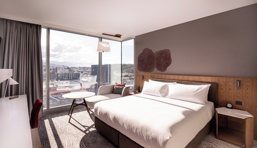 Premium-Zimmer, 1 King-Bett, Eckzimmer