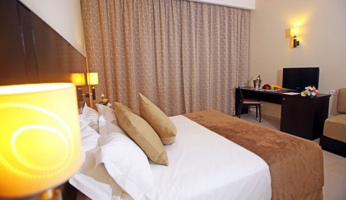 Standard-Doppelzimmer, Poolblick