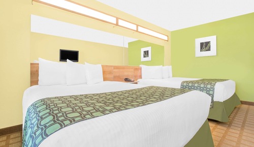 Zimmer, 2 Queen-Betten, barrierefrei, Nichtraucher