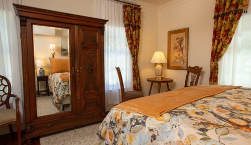 Romantisches Zimmer, eigenes Bad (#29 Sequoia)