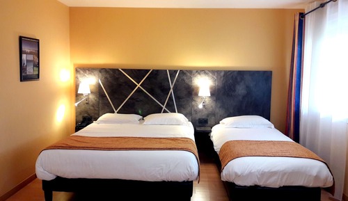 Superior-Dreibettzimmer