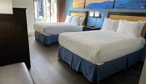 Zimmer, 2 Doppelbetten, Nichtraucher