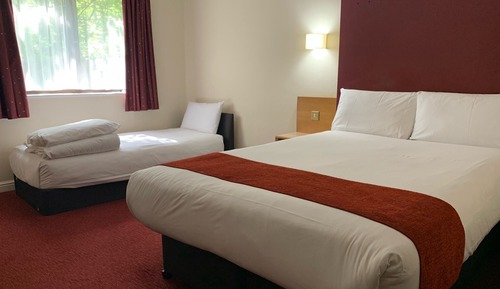 Zimmer, 1 Doppelbett und Schlafsofa, Nichtraucher