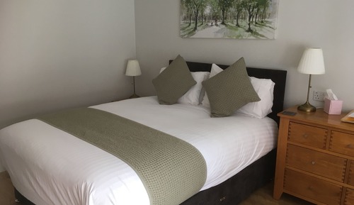 Doppelzimmer (Room 7.)