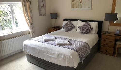 Standard-Doppelzimmer (Room 5)