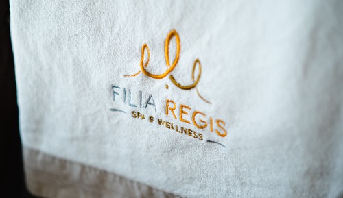 Suite, Whirlpool, Meerblick und Zugang zum Spa