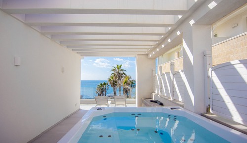 Panoramic-Suite, Whirlpool, Meerblick