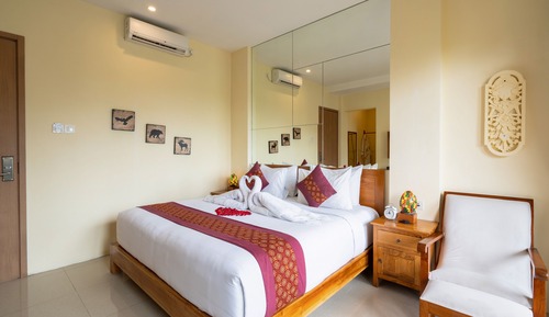 Superior Room with Balcony & Garden View