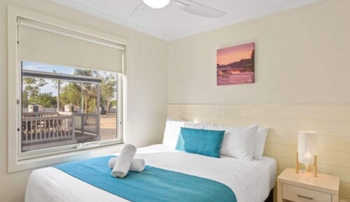 Deluxe-Ferienhütte, 2 Schlafzimmer (Sleeps 4)