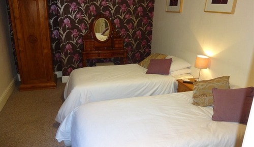 Zweibettzimmer, mit Bad