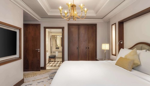 Royal-Suite, 2 Schlafzimmer (Partial Kaaba View)