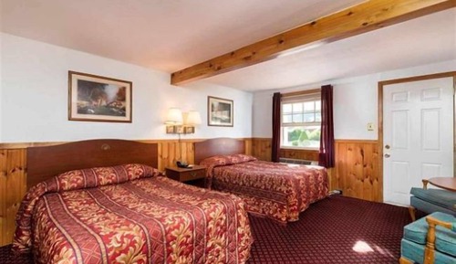 Standard-Doppelzimmer, 2 Doppelbetten, Terrasse (Standard Room 2 Double)