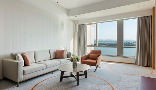 Suite, 1 Schlafzimmer, Seeblick (Landmark Lake View)