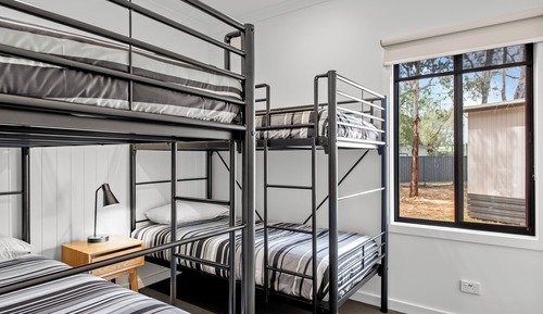 Superior-Ferienhütte, 2 Schlafzimmer (Sleeps 6)