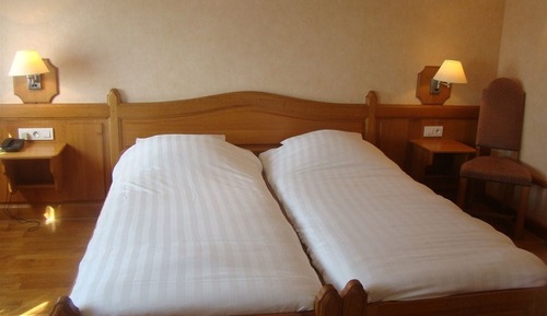 Standard-Doppelzimmer