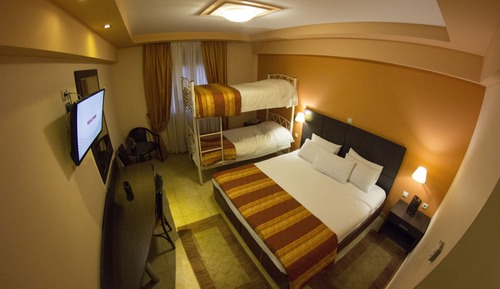 Dreibettzimmer