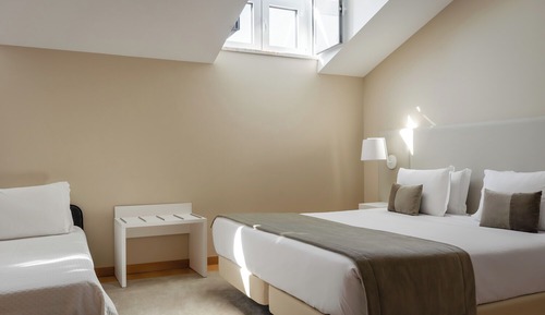 Doppel- oder Zweibettzimmer (Extra Bed, Children)