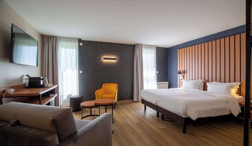 Comfort-Zimmer, 1 Queen-Bett, Nichtraucher, Buchtblick (Shower Only)